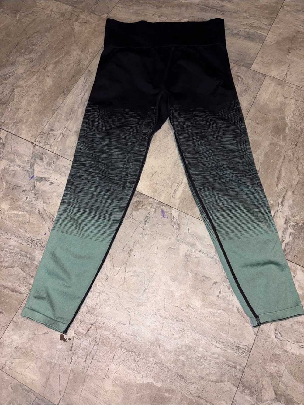 PINK Victoria's Secret Black to Teal Ombre Leggings